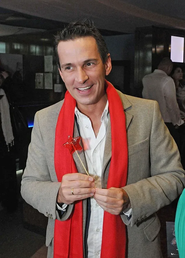 Найо като Шива