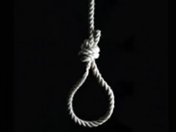 Ромео увисна на въжето, остави пари за любимата