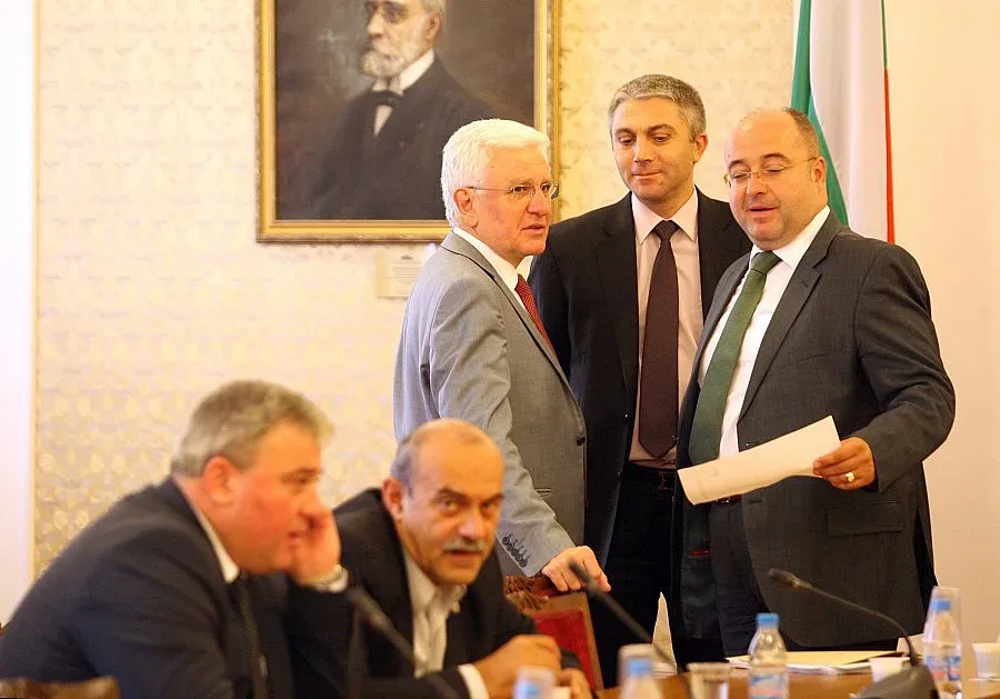 Предложиха кандидат-депутатите да нямат имунитет