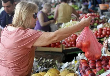Правят пазари само за фермери