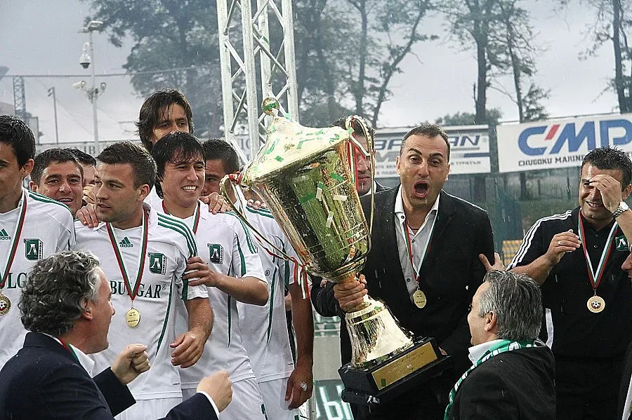 Петев: Ще ни бият с 10 гола