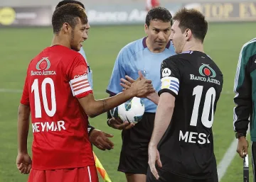 Неймар дава кураж на бразилските волей национали 