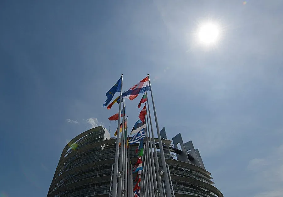 ЕС с предупреждение към Унгария 