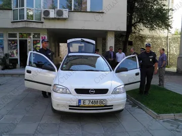 Община Разлог дари патрулка на полицията