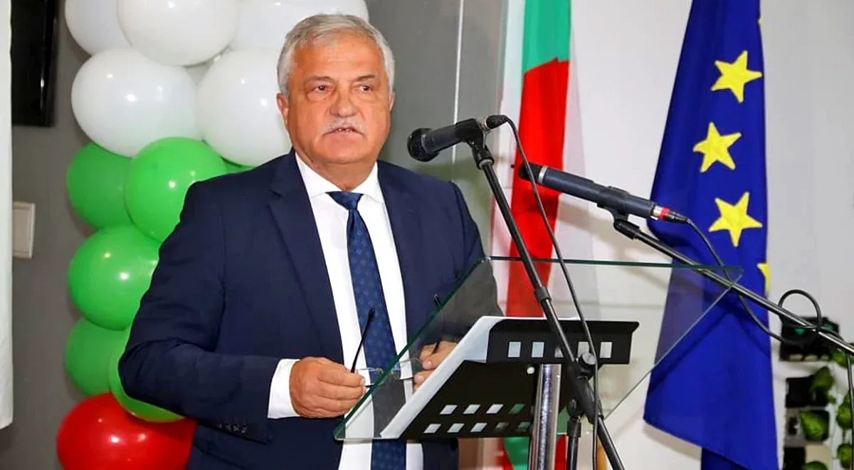 Владимир Москов пред СТАНДАРТ: Всички трябва да загърбим политическото его