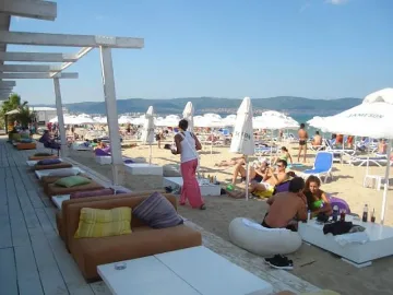 Би Би Си снима филм за южния плаж в Слънчев бряг