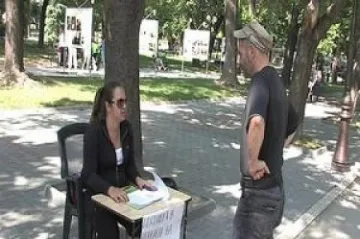 Старозагорка събира подписи в подкрепа на Орешарски