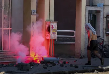 Нападателите на БФС: 2-ма под домашен арест, 4-ма с гаранция от 600 лв.