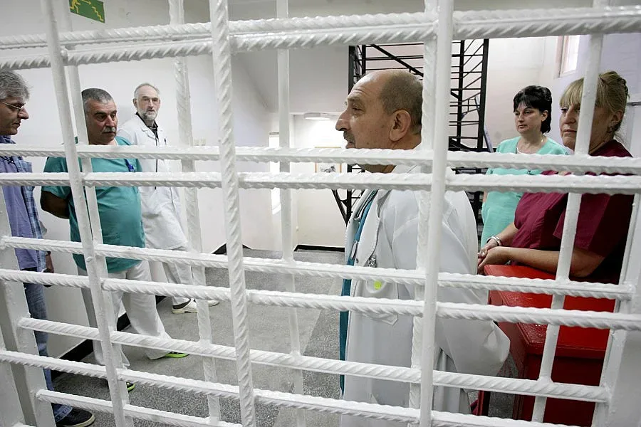 Откриха стаи за болни инвалиди в затвора