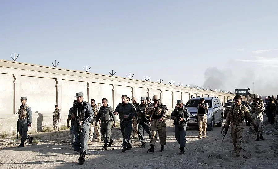 Седем души загинаха след атентат в Кабул