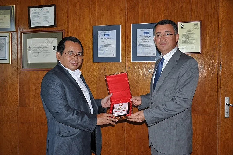 Посланикът на Индонезия Бунян Саптомо посети Кърджали