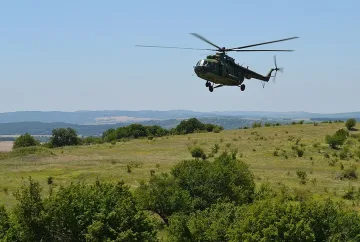 Наш полковник командва петстранно учение