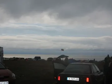 Джулая зарежда с надежда и вяра