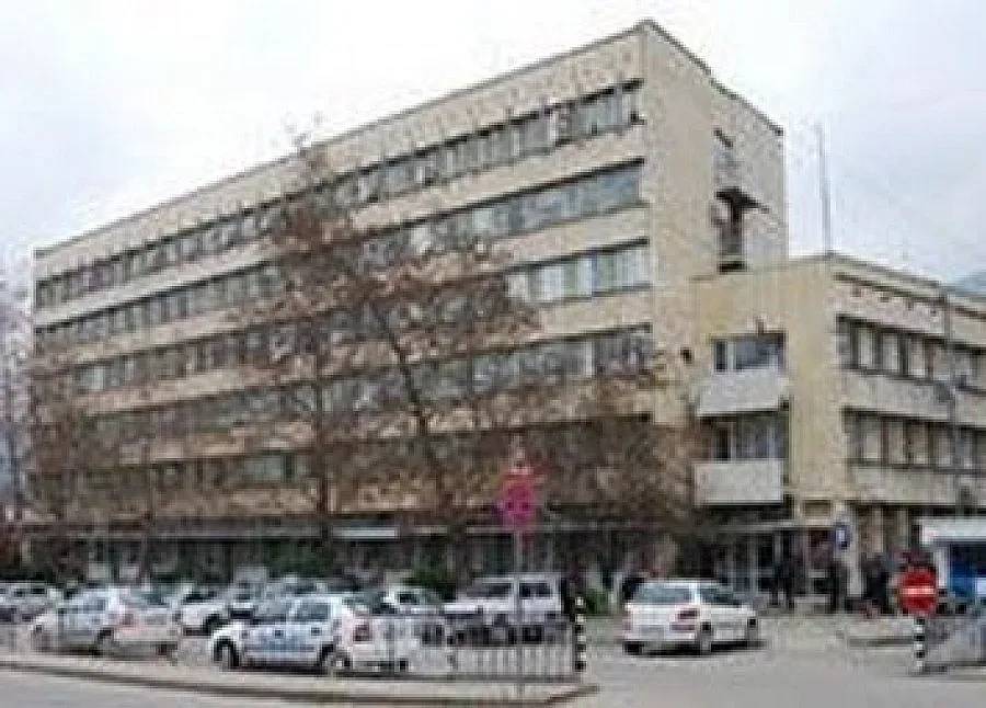 Уволниха дисциплинарно полицай-бракониер