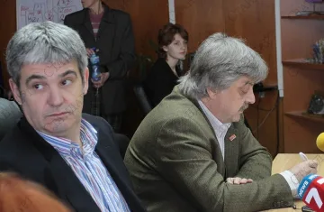 Синдикатите с 3 варианта за коледни пенсии