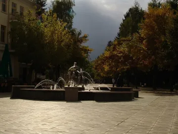 Тъпани и народни хора завладяват Разлог