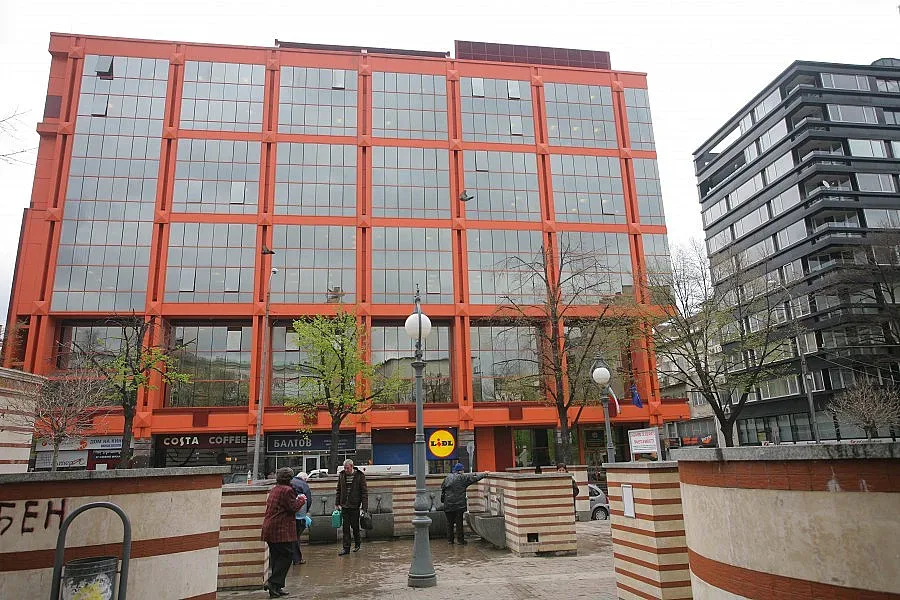 Орешарски е по-богат от Борисов