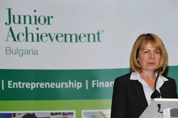 Фандъкова: Нека запазим мирния характер на протестите