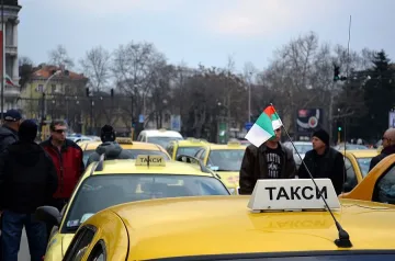 Такси блъсна баба и я уби на място