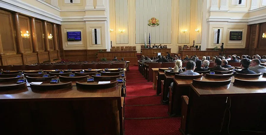 Депутатите отмениха данък „колиба”