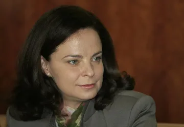 Таня Андреева поиска оставката на шефа на НЗОК