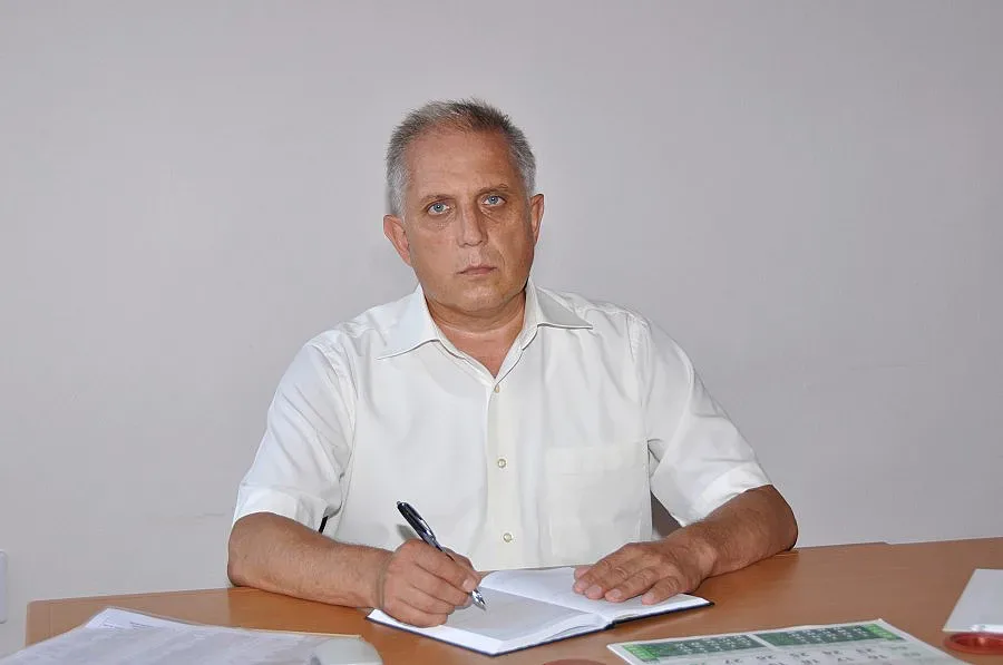 Корнелий - кошмарът на чиновниците в Сливен