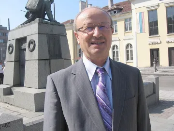 Майстор на виното спасява Баба Вида