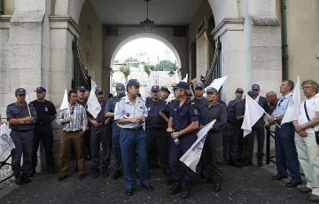 "Вик за бунт" блокира Португалия