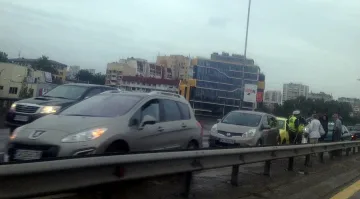 Дъждът предизвика три верижни катастрофи на „Цариградско"