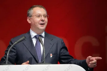 Пратиха кърваво писмо до Станишев и Манолова