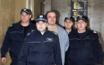 ДНК на неизвестен мъж откриха по тялото на Яна