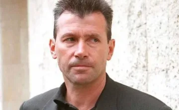 Шеф на ЦСКА: Купуваме "Нефтохимик" или играем в А-окръжна