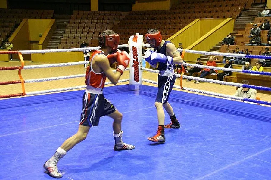 Свалят каските на нашите боксьори