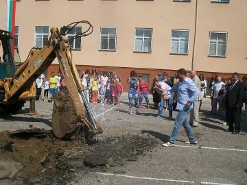 Стартира строежът на спортна зала в Трето основно училище