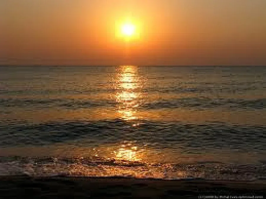 Слънчево време утре, с краткотрайни дъждове