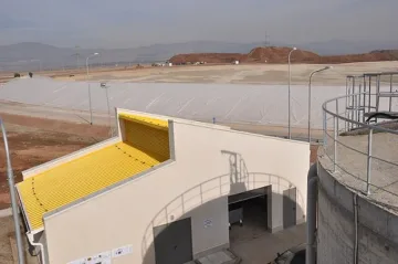 Фандъкова и Янез Поточник посетиха депо "Садината"