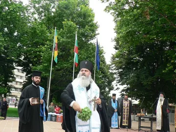 Добрич получи благословия от дядо Владика