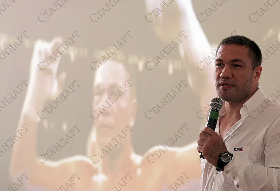 Редят нови двама съперника на Кобрата