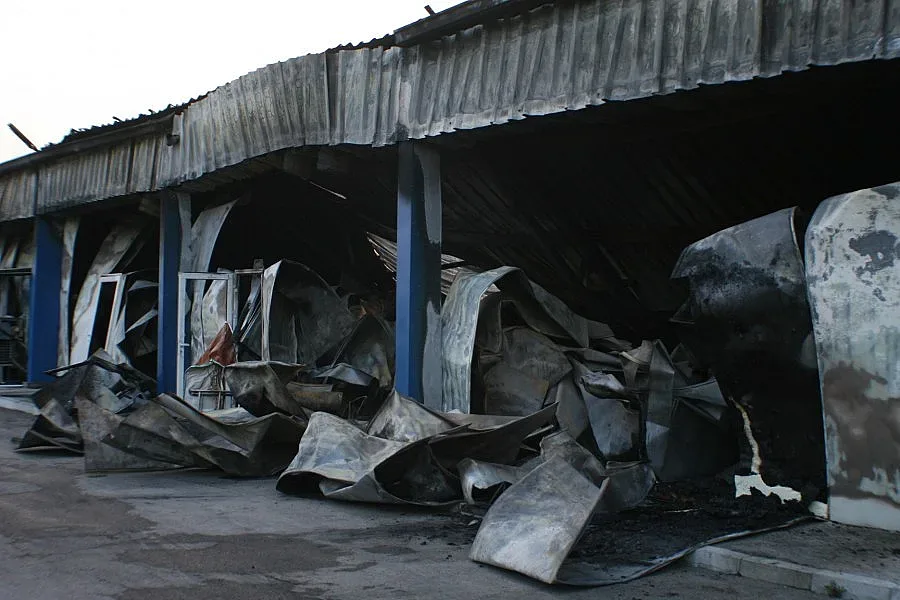 Цех за 10 млн. лева изгоря за минути