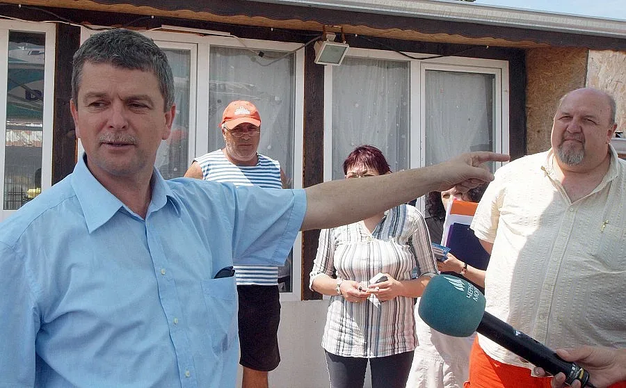 Бозов връща плуването във варненските школа