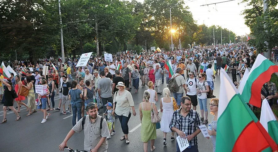 На живо: Шести ден на протести