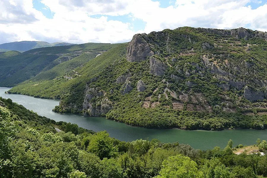 Държавата ще обяви още 33 защитени зони по НАТУРА