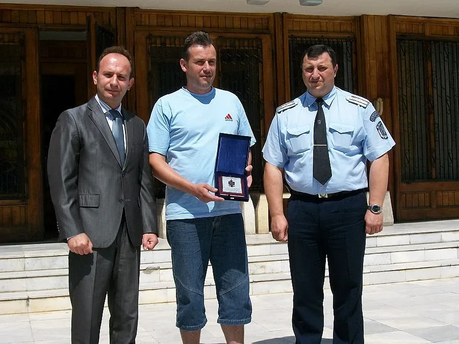 Жена забрави 7 бона в тоалетна