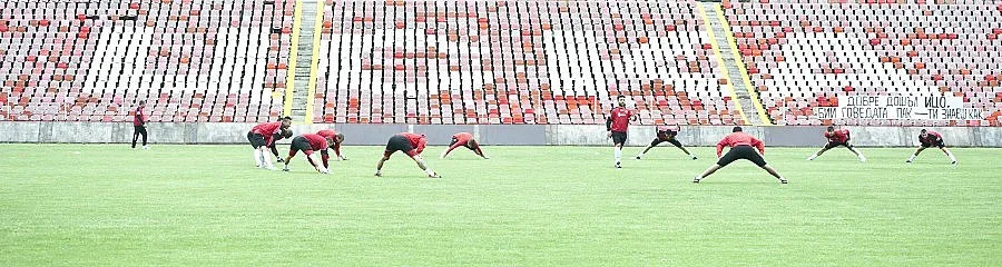 "Нафтата" иска 1 млн. на Гришата и "Титан" 