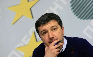 Драгомир Стойнев: Българската енергетика е пред срив