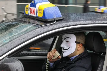 Таксиметрови шофьори в Брюксел се готвят за стачка 