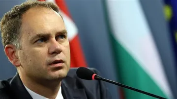 Кадиев: Орешарски трябва да получи шанс