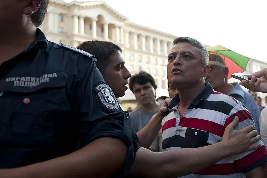 Граждани сигнализираха за провокаторите на протестите