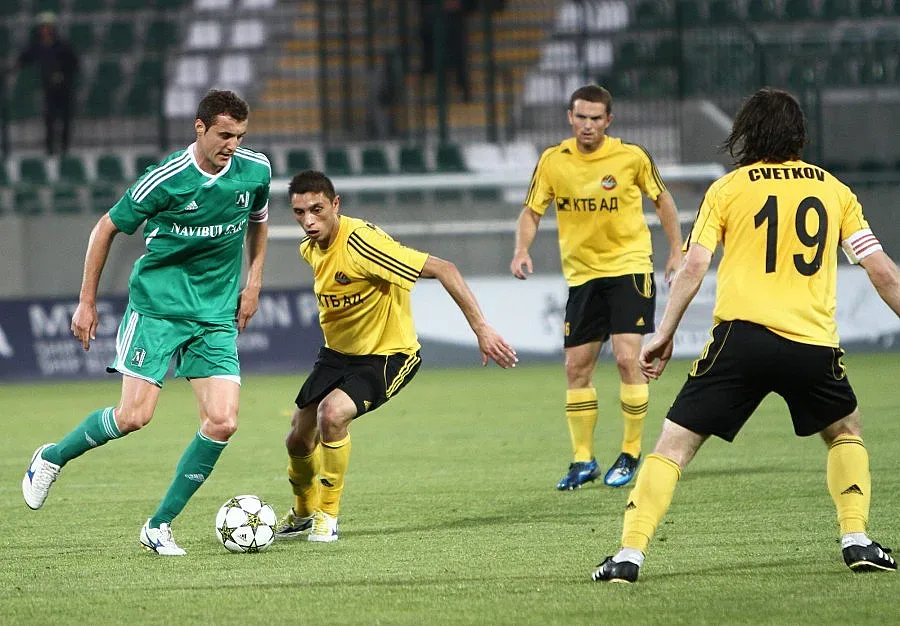 Съдебно дело извади БГ вариант на драмата в "Челси"