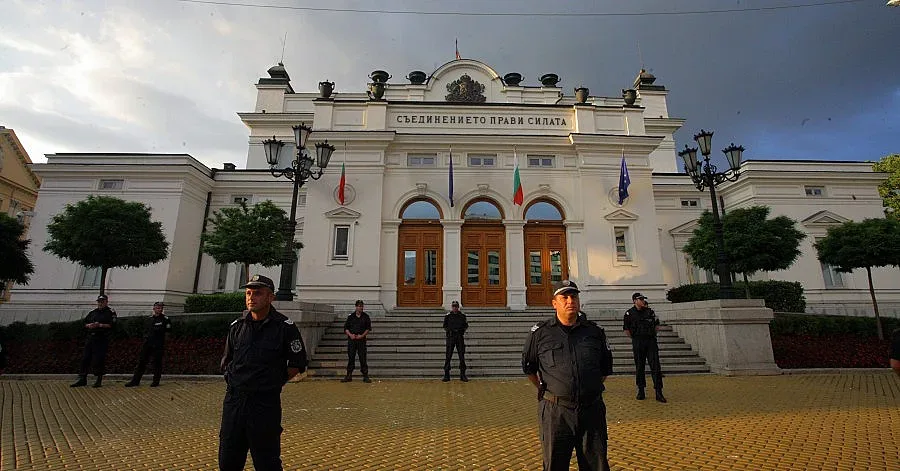 И НФСБ излиза на протест на жълтите павета